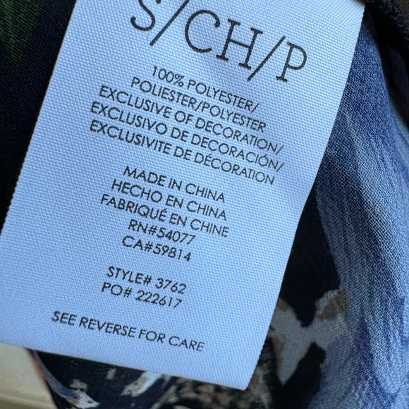 CAbi Snake Charmer Floral Button Down Blouse size S - Picture 10 of 11